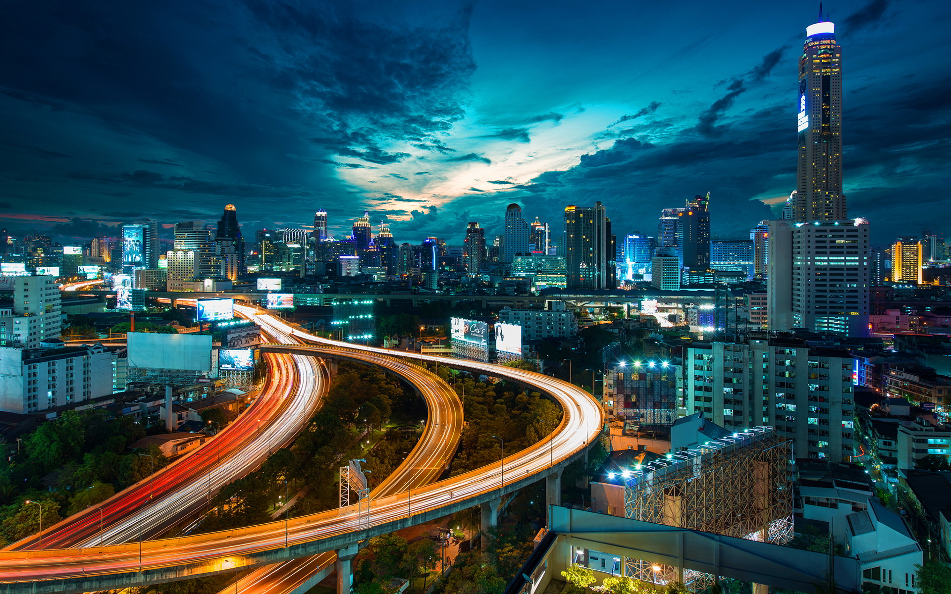 AMAZING THAILAND 